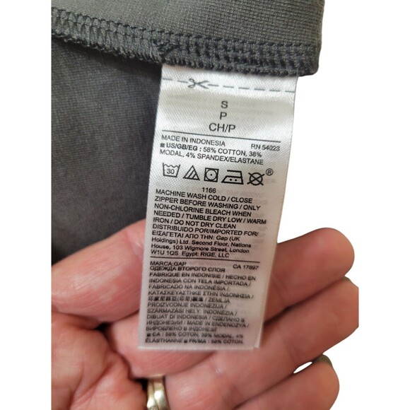 NWT GAP Ponte Legging Black Camo Side Zip Pants Size S C5 - Picture 9 of 10